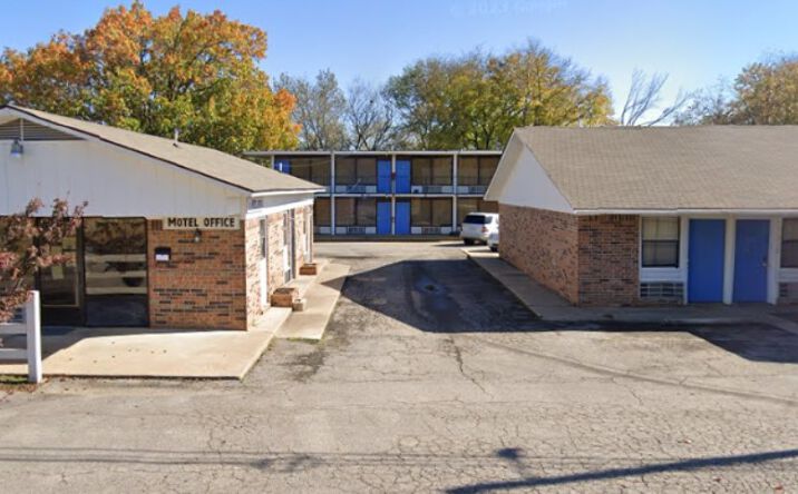 Pictures of Hospitality property located at 320 McCandless Ave, Booneville, AR 72927 for sales - image #1