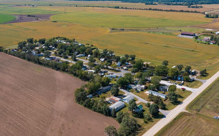 Pictures of Mobile Home Park property located at 10325 Co Rd G44X, Muscatine, IA 52761 for sales - image #1