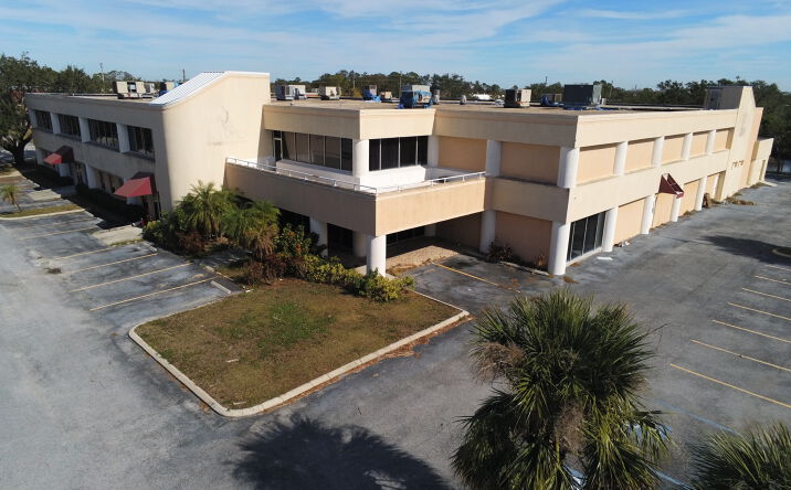 Pictures of Industrial, Special Purpose property located at 7150 114th Ave, Largo, FL 33773 for sales - image #1