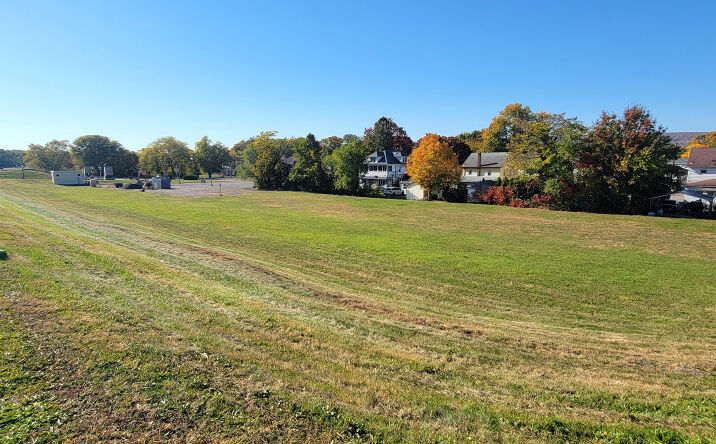Pictures of Land property located at 175 Market St, Kingston, PA 18704 for sales - image #1