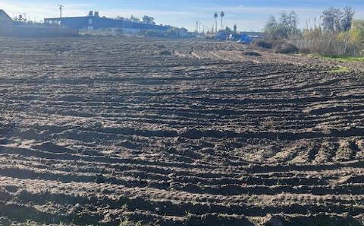 Pictures of Land property located at S Park Street, Porterville, CA 93257 for sales - image #1