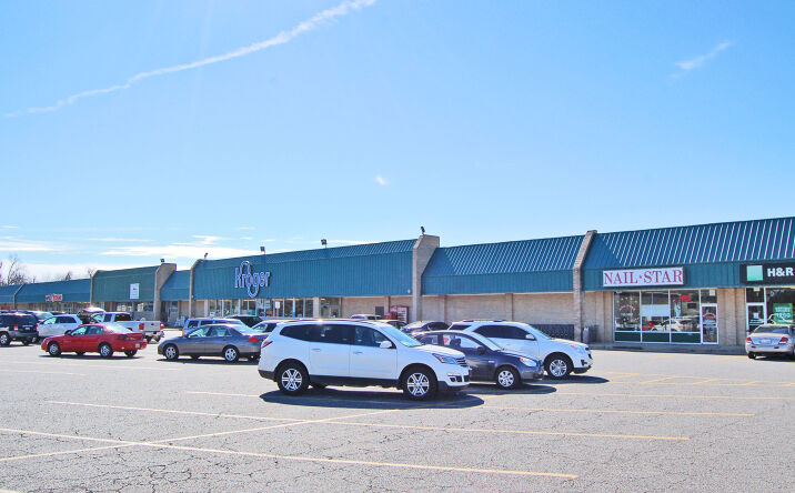 Pictures of Retail property located at 4100 Barksdale Blvd, Bossier City, LA 71112 for sales - image #1
