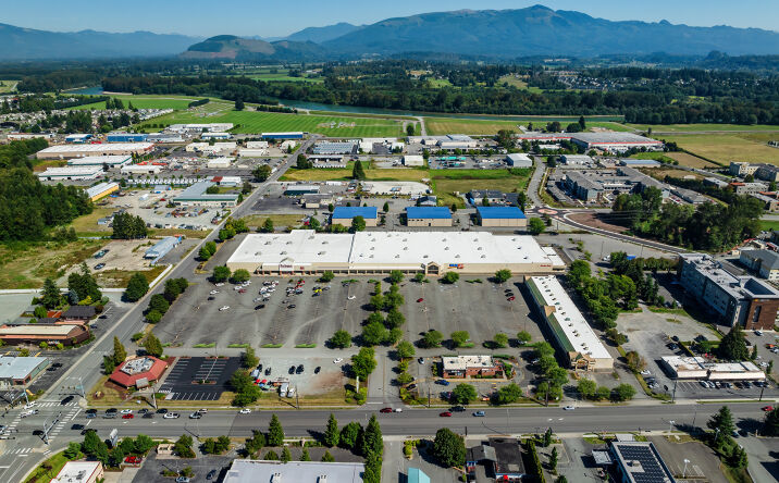 Pictures of Retail property located at 1550 S Burlington Blvd, Burlington, WA 98233 for sales - image #1
