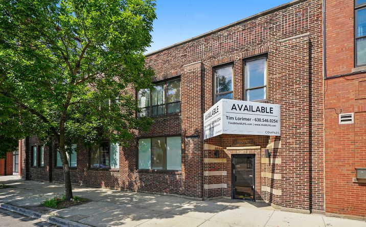 Warehouses for Sale in West Town, IL | Crexi
