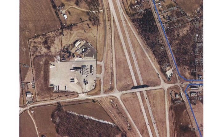 Pictures of Land property located at 121 W Outer Rd, Eolia, MO 63344 for sales - image #1