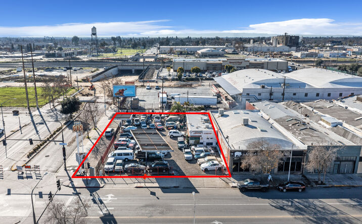 Pictures of Retail property located at 603 Broadway St, Fresno, CA 93721 for sales - image #1