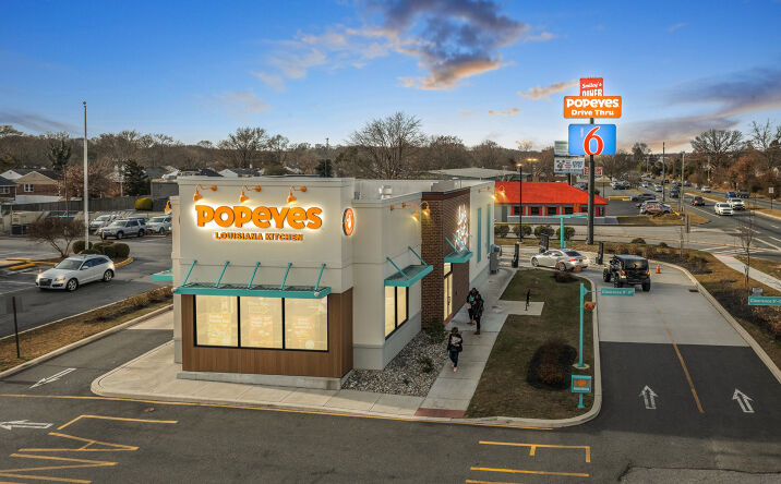 Pictures of Retail property located at 80 McIntosh Plaza, Newark, DE 19713 for sales - image #1