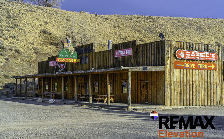 Pictures of Mixed Use, Retail property located at 214 Yellowstone Ave, Cody, WY 82414 for sales - image #1