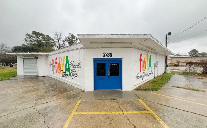 Pictures of Mixed Use, Office, Retail, Self Storage property located at 3738 Plank Rd, Baton Rouge, LA 70805 for sales - image #1