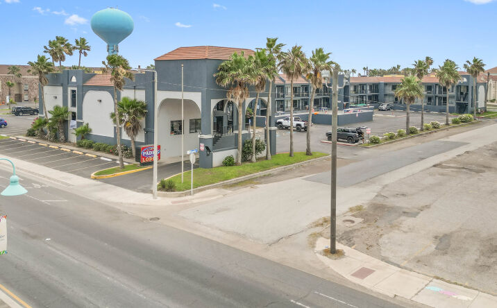 Pictures of Hospitality property located at 3913 Padre Blvd, South Padre Island, TX 78597 for sales - image #1