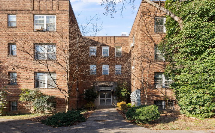 Pictures of Multifamily property located at 1731 28th St SE, Washington, DC 20020 for sales - image #1