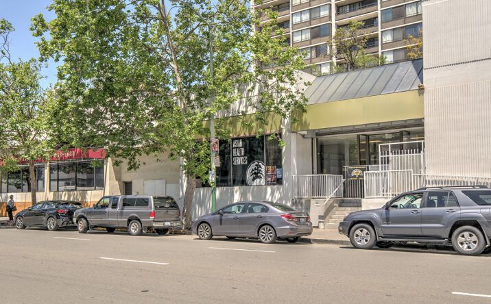 Pictures of Office property located at 416 8th St, Oakland, CA 94607 for sales - image #1