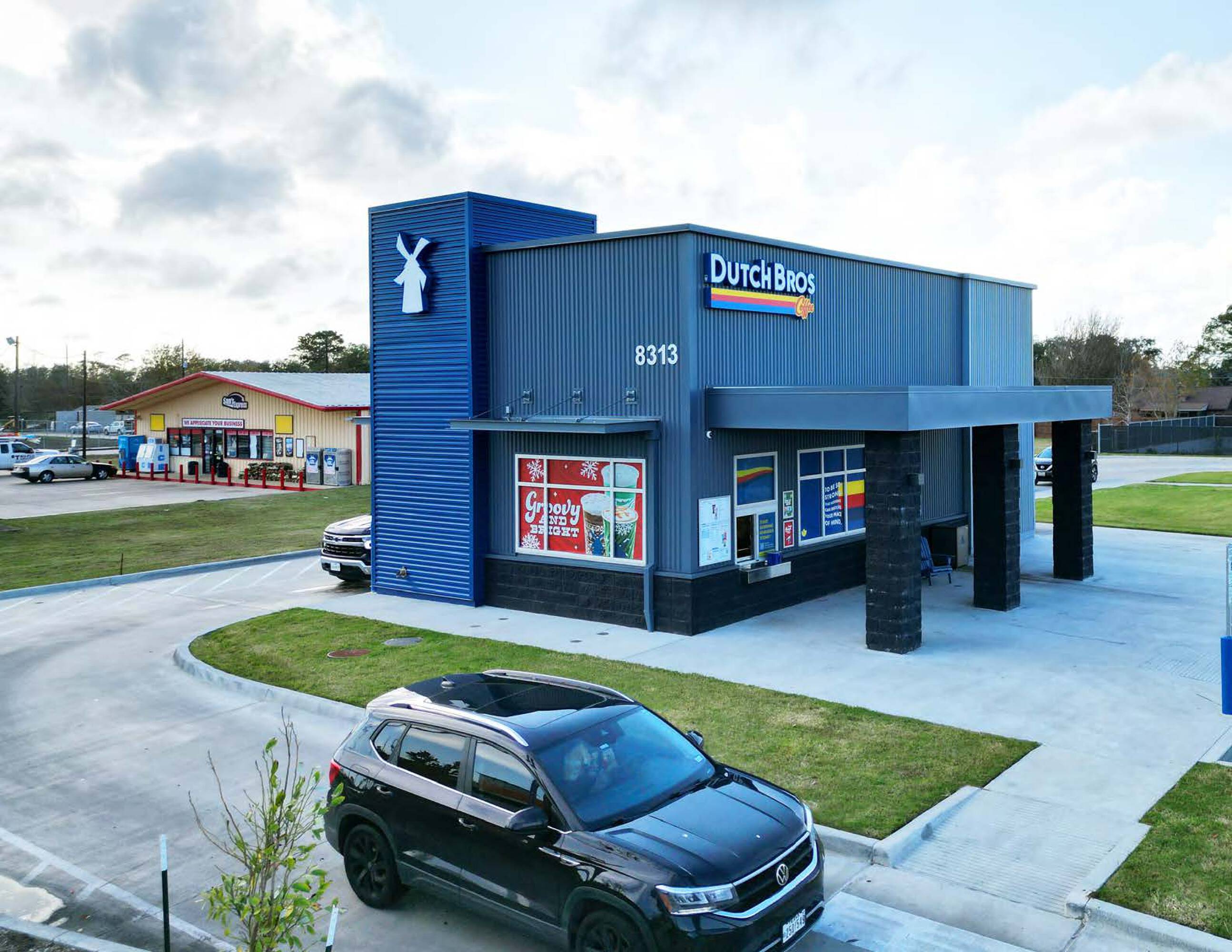 Dutch Bros Coffee - Baytown, TX Single Tenant Absolute NNN