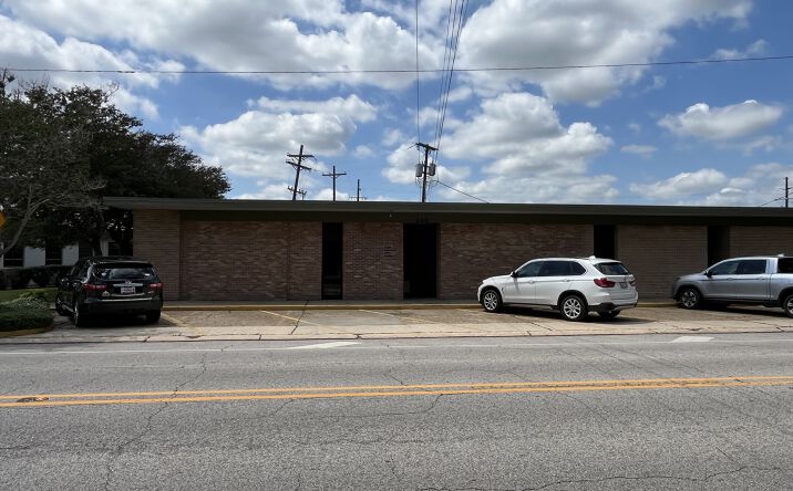 Pictures of Office property located at 210 Heymann Blvd, Lafayette, LA 70505 for sales - image #1