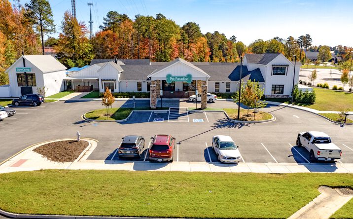 Pictures of Office, Retail property located at 1214 Koger Center Blvd, North Chesterfield, VA 23235 for sales - image #1