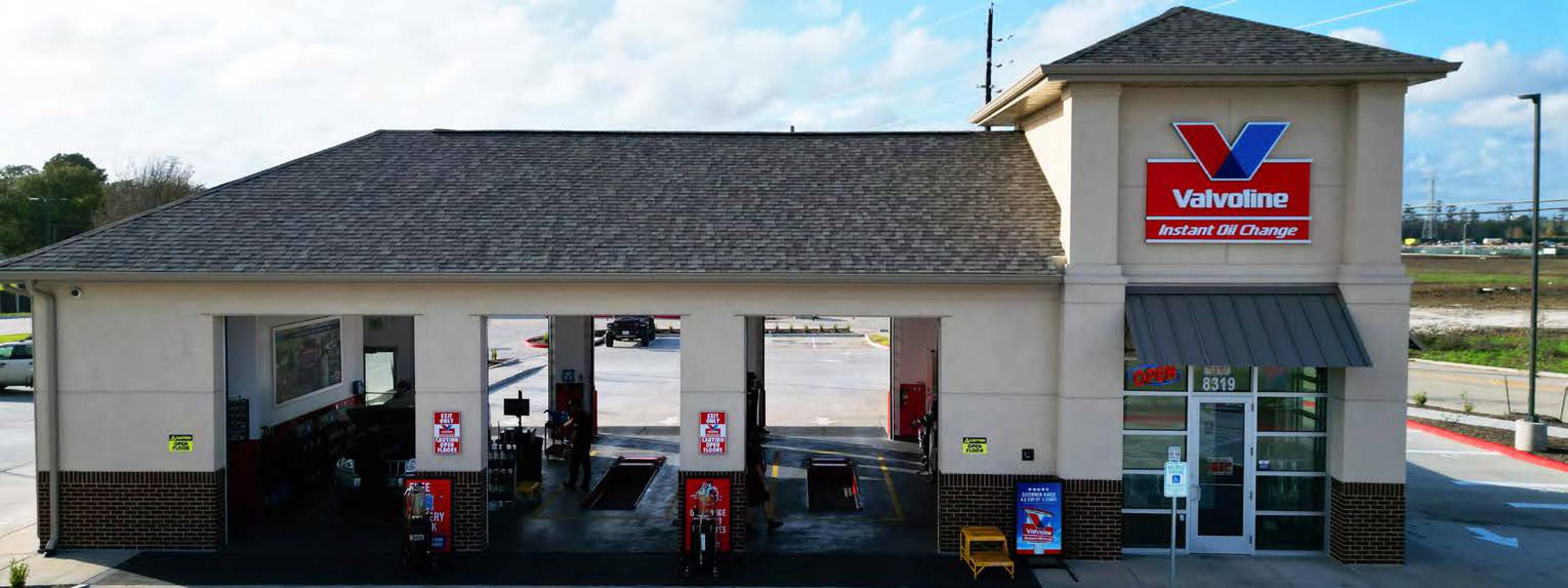 Valvoline - Baytown, TX Single Tenant Absolute NNN