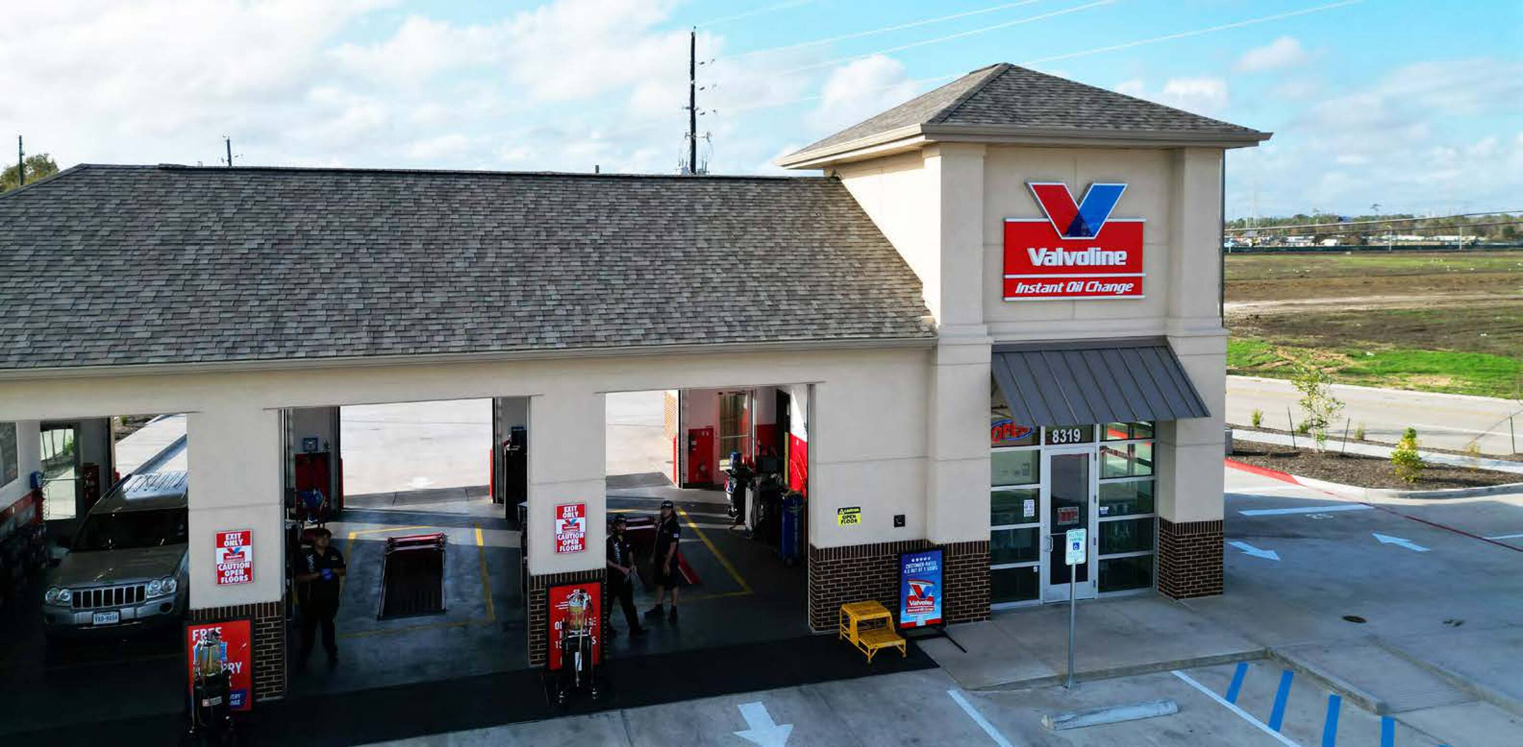 Valvoline - Baytown, TX Single Tenant Absolute NNN