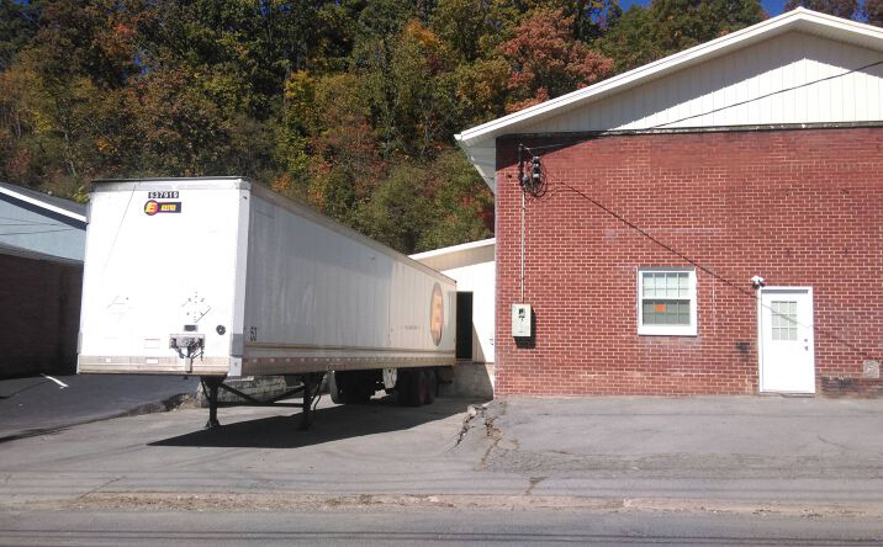 411 E Market St, Johnson City, TN 37601