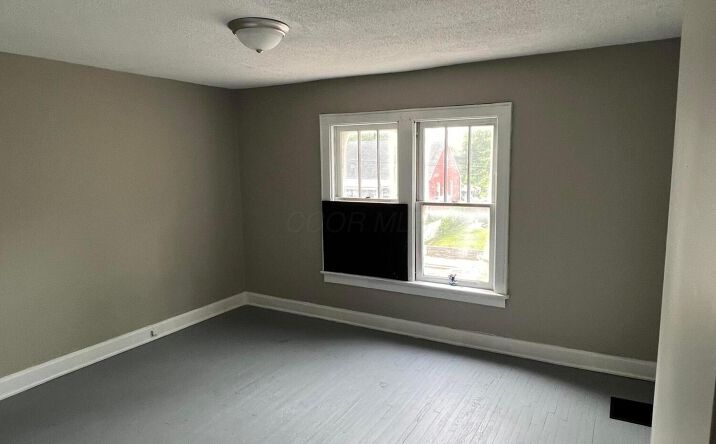 Pictures of Multifamily property located at 1366 E 17th Avenue, Columbus, OH 43211 for sales - image #1