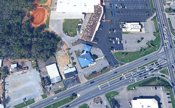 Pictures of Retail, Office, Land property located at 7860 Airport Blvd, Mobile, AL 36608 for sales - image #1
