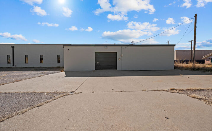 Pictures of Industrial property located at 1109 Kemper St, Lubbock, TX 79403 for sales - image #1