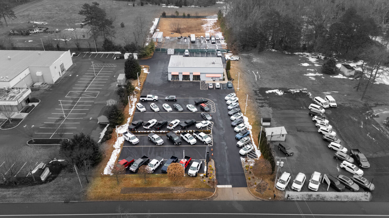 Pictures of Retail property located at 2521 S Delsea Dr, Vineland, NJ 08360 for sales - image #1