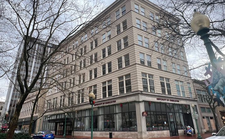 Pictures of Office property located at 240 Capitol St, Charleston, WV 25301 for sales - image #1