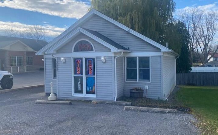 Pictures of Business for Sale, Retail property located at 2657 Erie Dr, Weedsport, NY 13166 for sales - image #1