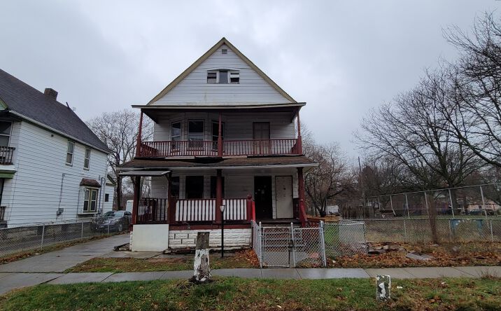 Pictures of Multifamily property located at 828 E 103rd St, Cleveland, OH 44108 for sales - image #1