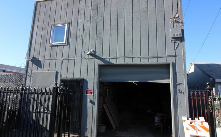 Pictures of Industrial property located at 947 77th Ave, Oakland, CA 94621 for sales - image #1
