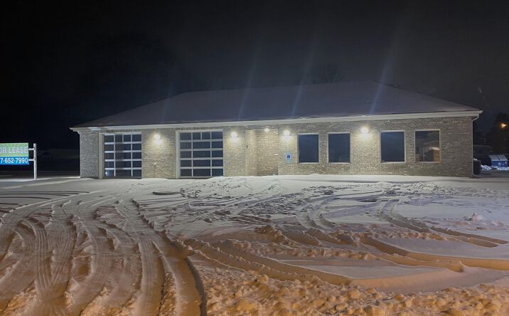 Pictures of Industrial, Retail, Office property located at 11 COTTONWOOD Drive, Chatham, IL 62629 for sales - image #1