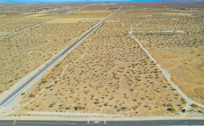 Pictures of Land property located at 10710 E Avenue T, Littlerock, CA 93543 for sales - image #1