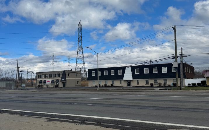Pictures of Office property located at 2001-2005 Niagara Falls Blvd., Amherst, NY 14228 for sales - image #1