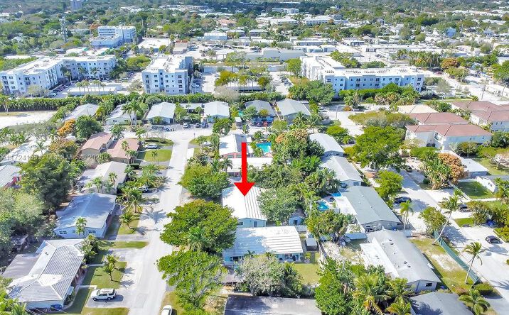 image of property at 1417 NE 22ND ST # 1-2 Wilton Manors FL 33305-2318