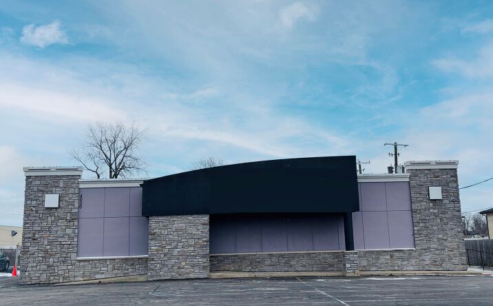 Pictures of Retail property located at 4030 Coldwater Rd, Fort Wayne, IN 46805 for sales - image #1