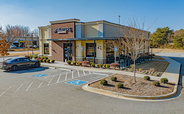 Pictures of Retail property located at 1150 Glynn St N, Fayetteville, GA 30214 for sales - image #1