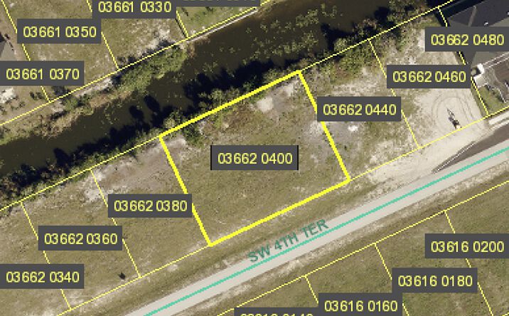 Pictures of Land property located at 1429 SW 4th Terrace, Cape Coral, FL 33991 for sales - image #1