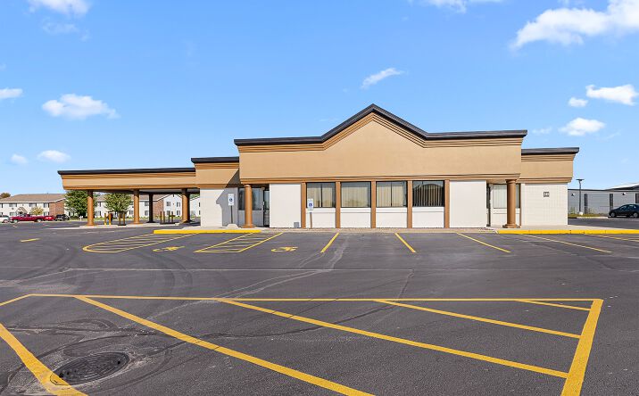 Pictures of Retail, Office property located at 245 N PETERS, Fond Du Lac, WI 54935 for sales - image #1