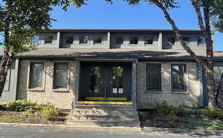 Pictures of Office property located at 6800 Central Ave, Toledo, OH 43617 for sales - image #1