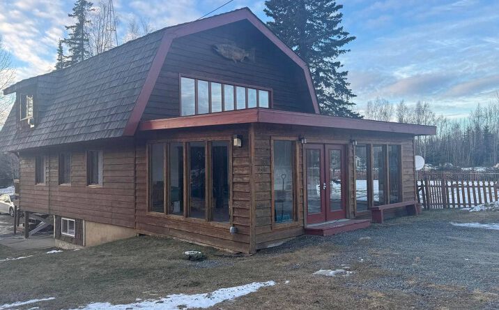 Pictures of Mixed Use property located at 5743 Kenai Spur Highway, Kenai, AK 99611 for sales - image #1