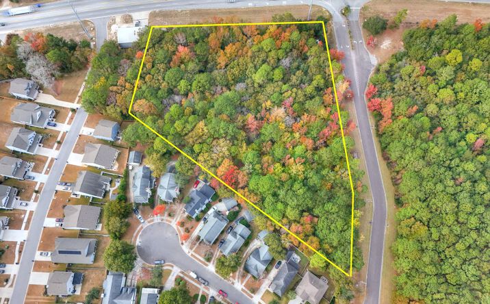 Pictures of Land property located at 407 Sanders Farm Ln, Charleston, SC 29492 for sales - image #1