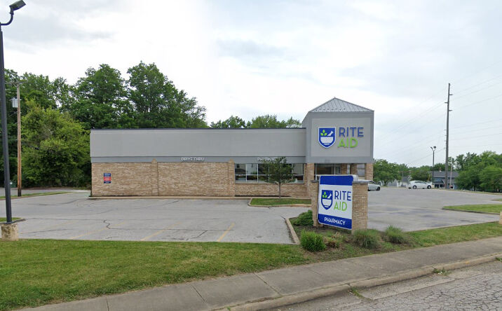 Pictures of Retail property located at 1403 Wooster Rd W, Barberton, OH 44203 for sales - image #1