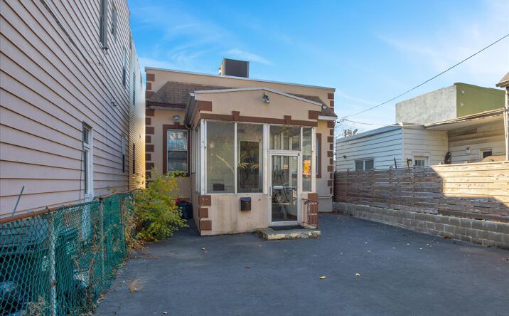 Pictures of Mixed Use, Office property located at 311 33rd St, Union City, NJ 07087 for sales - image #1