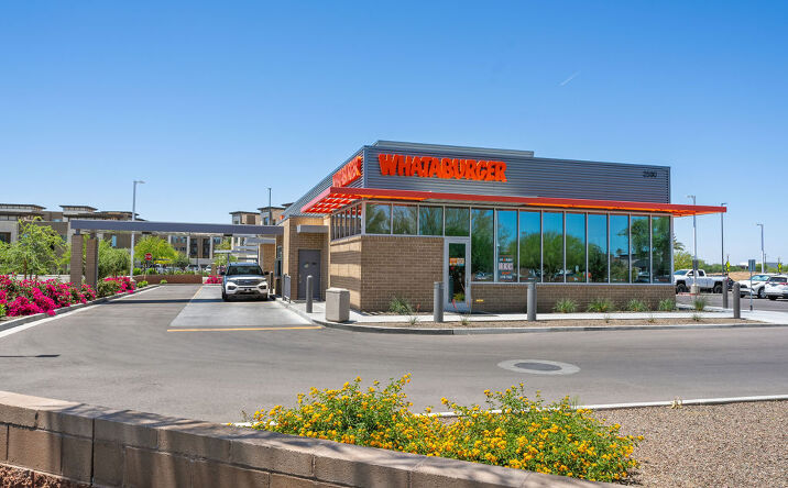 Pictures of Retail property located at 2590 S Market St, Gilbert, AZ 85295 for sales - image #1