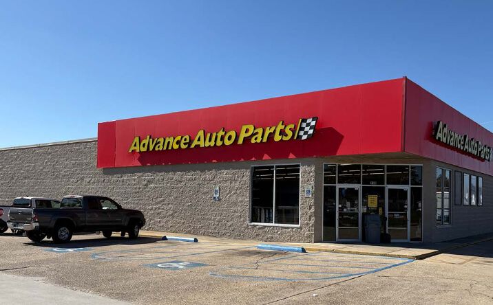 Pictures of Retail property located at 1001 McMeans Ave, Bay Minette, AL 36507, 1202 W University Dr, Mesa, AZ 85201, 3246 W Indian School Rd, Phoenix, AZ 85017, 3484 N Glassford Hill Rd, Prescott Valley, AZ 86314, 2620 Rogers Ave, Fort Smith, AR 72901, 68-580 Ramon Rd., Cathedral City, CA 92262, 390 E Hwy 50, Clermont, FL 34711, 3671 Cleveland Ave, Fort Myers, FL 33901, 111 Prince St, Dublin, GA 31021, 2209 S 4th St, Leavenworth, KS 66048, 2631 S Claiborne Ave, New Orleans, LA 70125, 1405 W Columbia Ave, Battle Creek, MI 49015, 1784 28th St SW, Wyoming, MI 49519, 2818 US-82, Greenville, MS 38703, 2020 Raymond Rd, Jackson, MS 39204, 205 W Northside Dr, Jackson, MS 39206, 2906 8th St, Meridian, MS 39301, 230 Memorial Dr, Picayune, MS 39466, 5307 W Market St, Greensboro, NC 27409, 10765 Leopard St, Corpus Christi, TX 78410, 1010 N 10th St, McAllen, TX 78501, 154 N Texas Blvd, Weslaco, TX 78596, 18327 Hwy 99, Lynnwood, WA 98037, 3404 Calumet Ave, Manitowoc, WI 54220 for sales - image #1