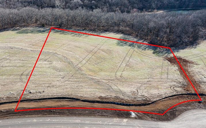 Pictures of Land property located at Lot 19 235th Street, Tonganoxie, KS 66086 for sales - image #1