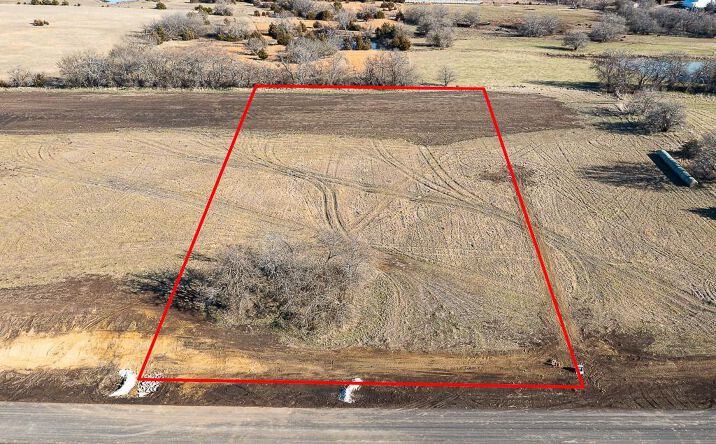 Pictures of Land property located at Lot 28 235th Street, Tonganoxie, KS 66086 for sales - image #1