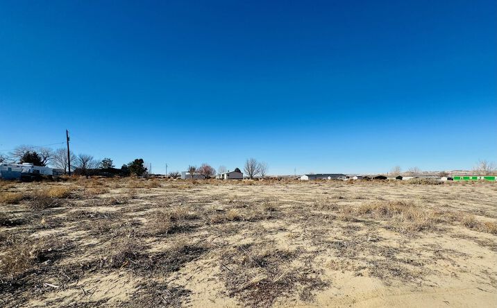Pictures of Land property located at XYZ ROAD 4990 (R4003487), Bloomfield, NM 87413 for sales - image #1