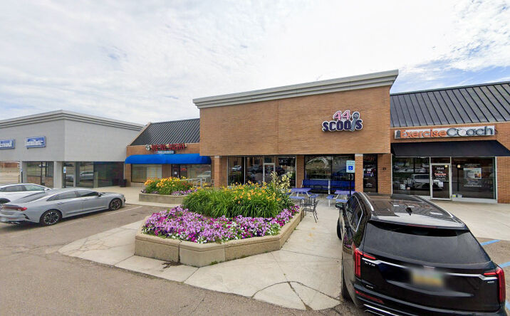 Pictures of Business for Sale property located at 6241 Orchard Lake Rd, West Bloomfield, MI 48322 for sales - image #1