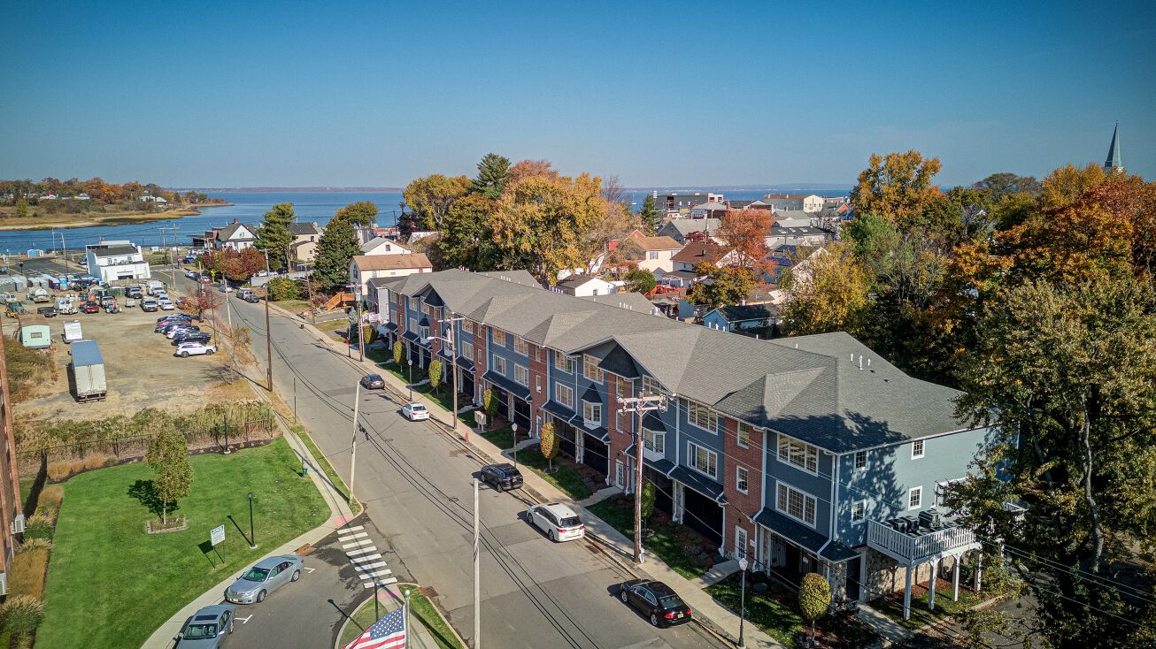 Pictures of Multifamily property located at 45 Beers St, Keyport, NJ 07735 for sales - image #1